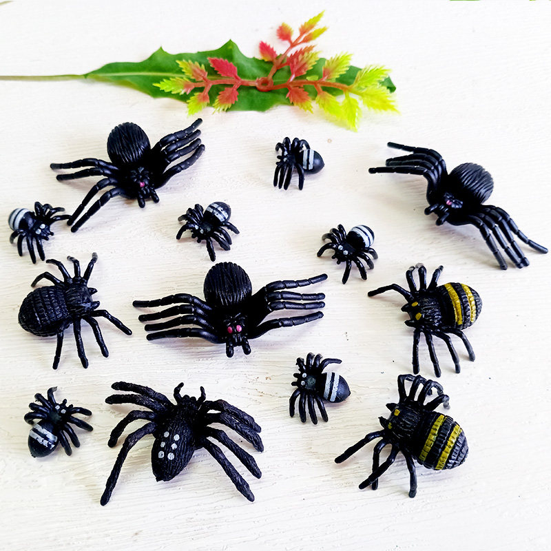 Simulation of small spider model soft rubber reptile children's toy whole human prop horror crawling wall black spider fake spider