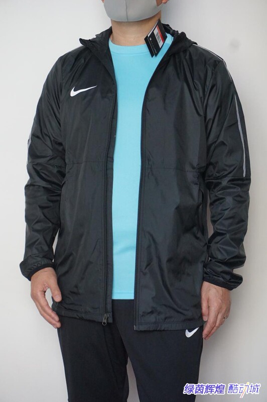 Aa3073 Genuine Nike Nike Chinese Super League Football Training Raincoat Jacket Hooded Coat Woven Sun Protection Clothing Aa3073 Genuine Nike Nike Chinese Super League Football Training Raincoat Jacket Hooded Coat Woven Sun Protection Clothing