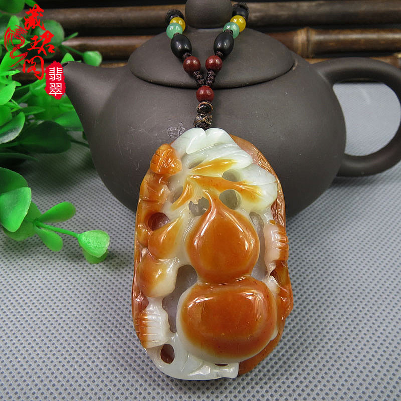 Natural Xiu jade flower jade pendant pendant necklace pendant necklace with jade jade jade pendant to make a whole lot of pieces