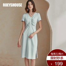 Rosuit insider V collar pleated pleated dress new temperament light green short sleeves waist A swing in the long skirt 02486