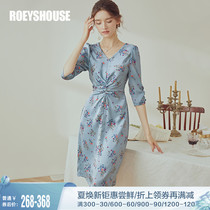 Rocoat elegant printed dress dress woman new temperament gentle cashew small waist essence V collar retro dresses 02638