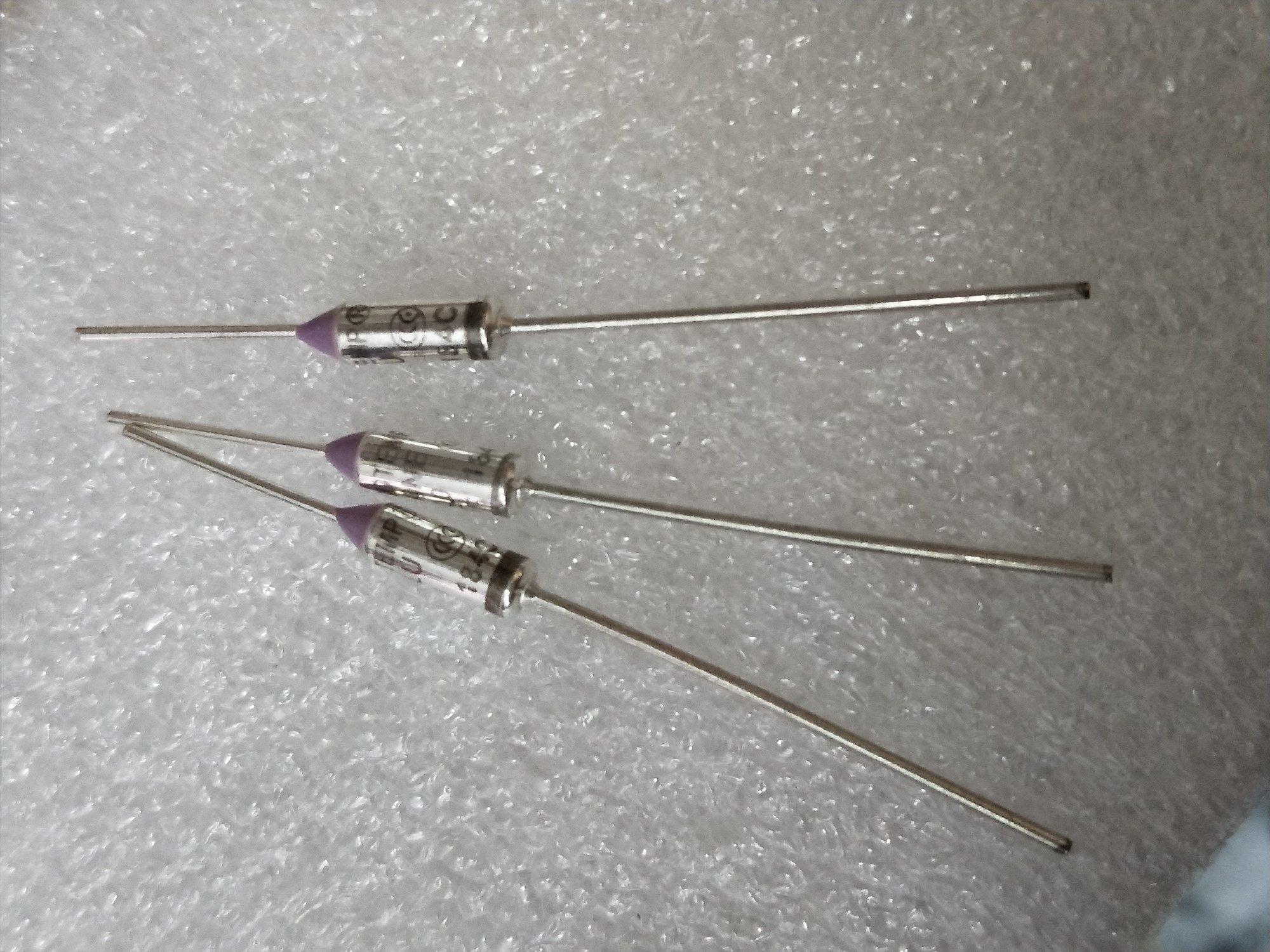 Temperature fuse 10A 250V G4A00 TF 184C degrees Emerson import direct shot