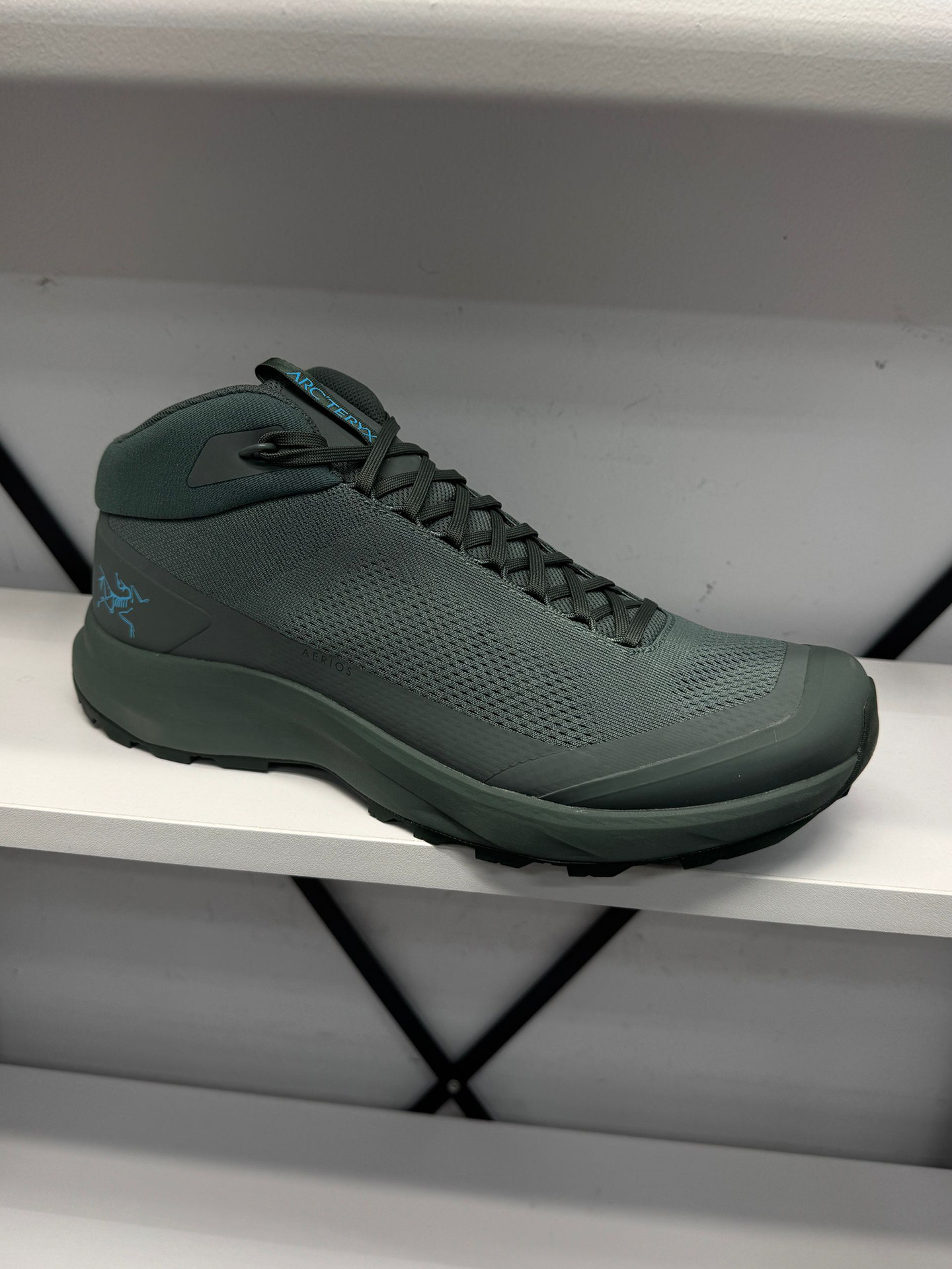 Arcteryx amaos aura mid u подходит для мужчин и женщин помощь кружево V дно обувь ARC'TERYX / Archaeopteryx 