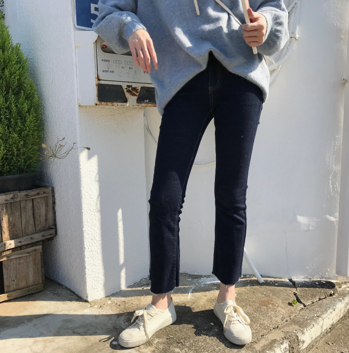 MEET ME Phiên bản Hàn Quốc của mùa đông mới giảm béo giảm béo cơ bản mẫu quần jean nhung mỏng nữ chín quần quần jean nữ hàng hiệu