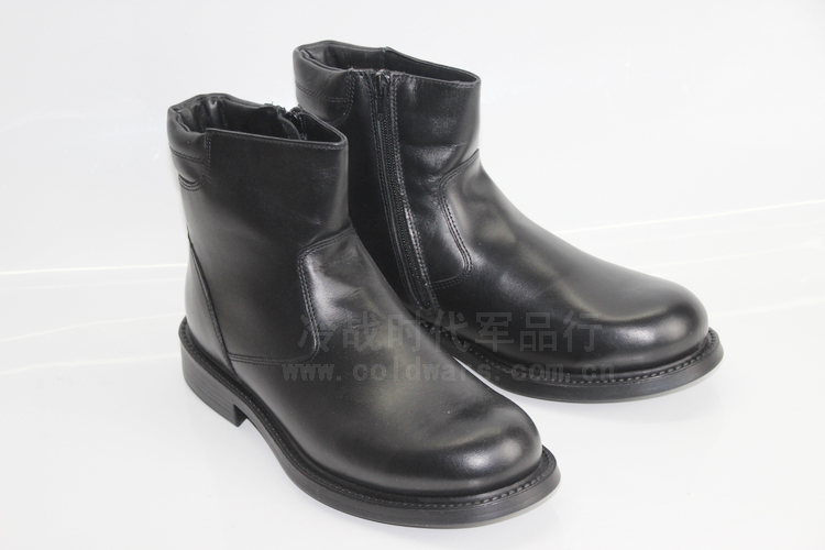 Russian Russian military fans 14 17 new public hair winter regular gowns leather shoes short boots winter leather shoes short leather boots