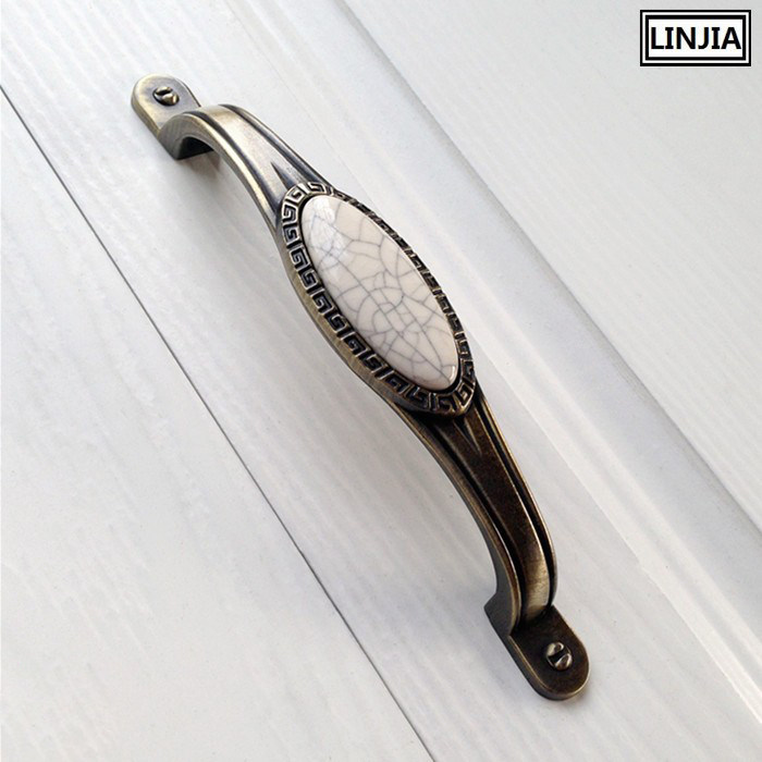 European-style cracked edge simple pattern fine yellow ceramic green ancient handle pastoral overall cabinet drawer wardrobe door handle 6228