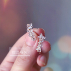Серьги 晨星似月明|天然闪灵钻耳环 赫尔基蒙水晶月光石 14k注金耳钩仙女