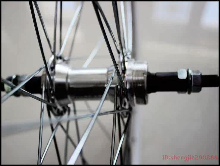 Roues de vélo cyclisme sur route - Ref 2377692 Image 16