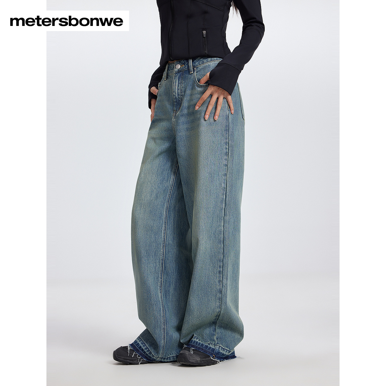 Metersbonwe ジーンズ レディース 2024 冬の新スタイルルーズ フット グラデーション ローエッジ 快適なワイドレッグ パンツ