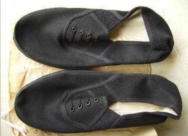 87 Black cloth shoes rubber soles canvas breathable shoes