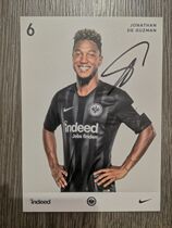 De Guzman autographed the official card Frankfurt 2018-2019 season