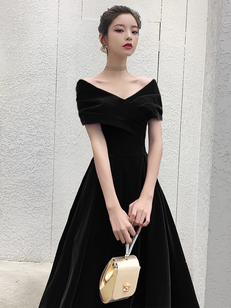 Black long elite evening dress, fitted, maxi length, plus size, open shoulders, bright catchy style