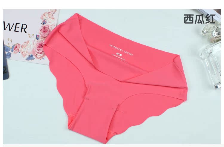 Giải phóng mặt bằng thoải mái Tracless Ice Silk One Piece Eo thấp Sexy Cotton nhồi bông Quần lót nữ Ren giữa eo mẫu quần sịp nam đẹp