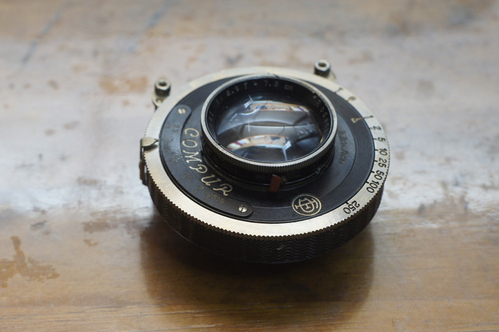 600块买德国老镜？这枚罗敦司得Trinar让我连夜删了我那堆“高颜值”新
