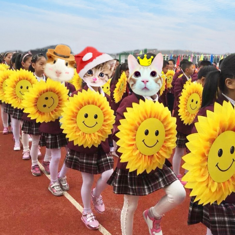 Hands Take Flowers Sunflower Props Games Entrance Creative Children Red Songs Choral Dance Performances Handheld Sunflowers