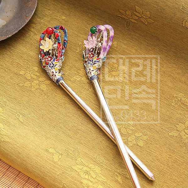 Korean original imported hanbok headdress Korean court hairpin bride headdress hairpin stage performance H-P02005