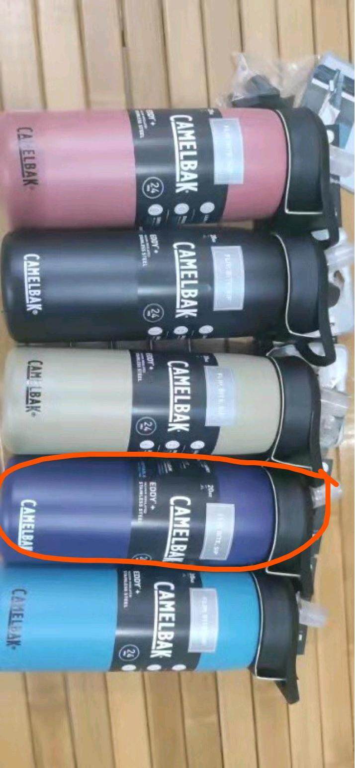 Ice hockey camelbak hump new double-layer stainless steel ice hockey kettle ice hockey water cup sports water cup