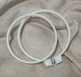 Вышитая вышитая вышивка на вышивную вышивную вышивную смолу молочно -белый наружный диаметр 12 см. Вышивка растяжения