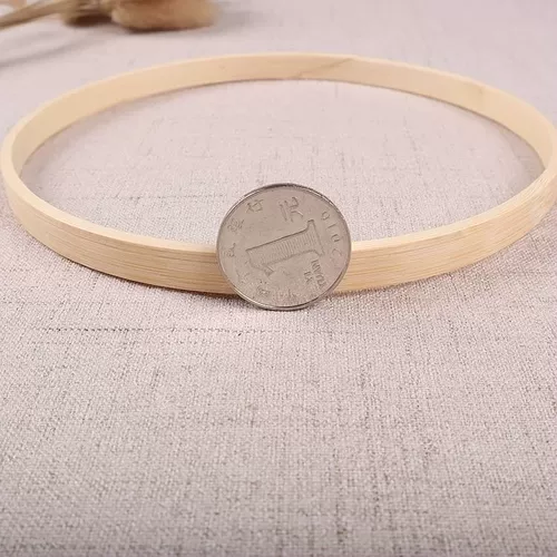 Вышивка внутреннего круга бамбукового растяжения