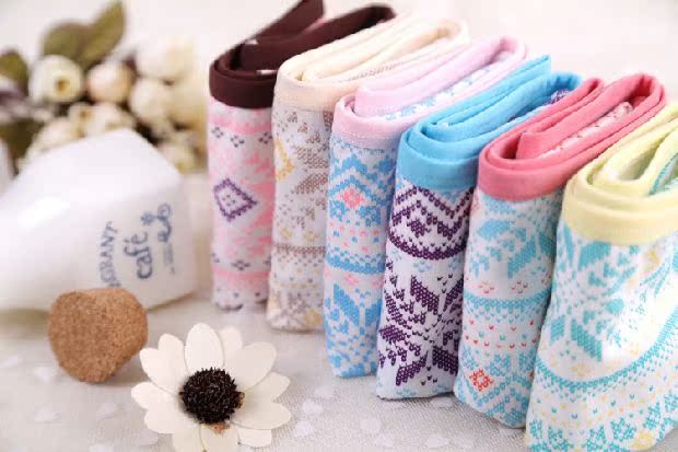 Cotton nguyên chất phong cách dân tộc retro eo thấp sinh viên tóm tắt tam giác thoải mái Cotton đồ lót phụ nữ hộp quà tặng tải - Bộ quà tặng quần sịp con voi