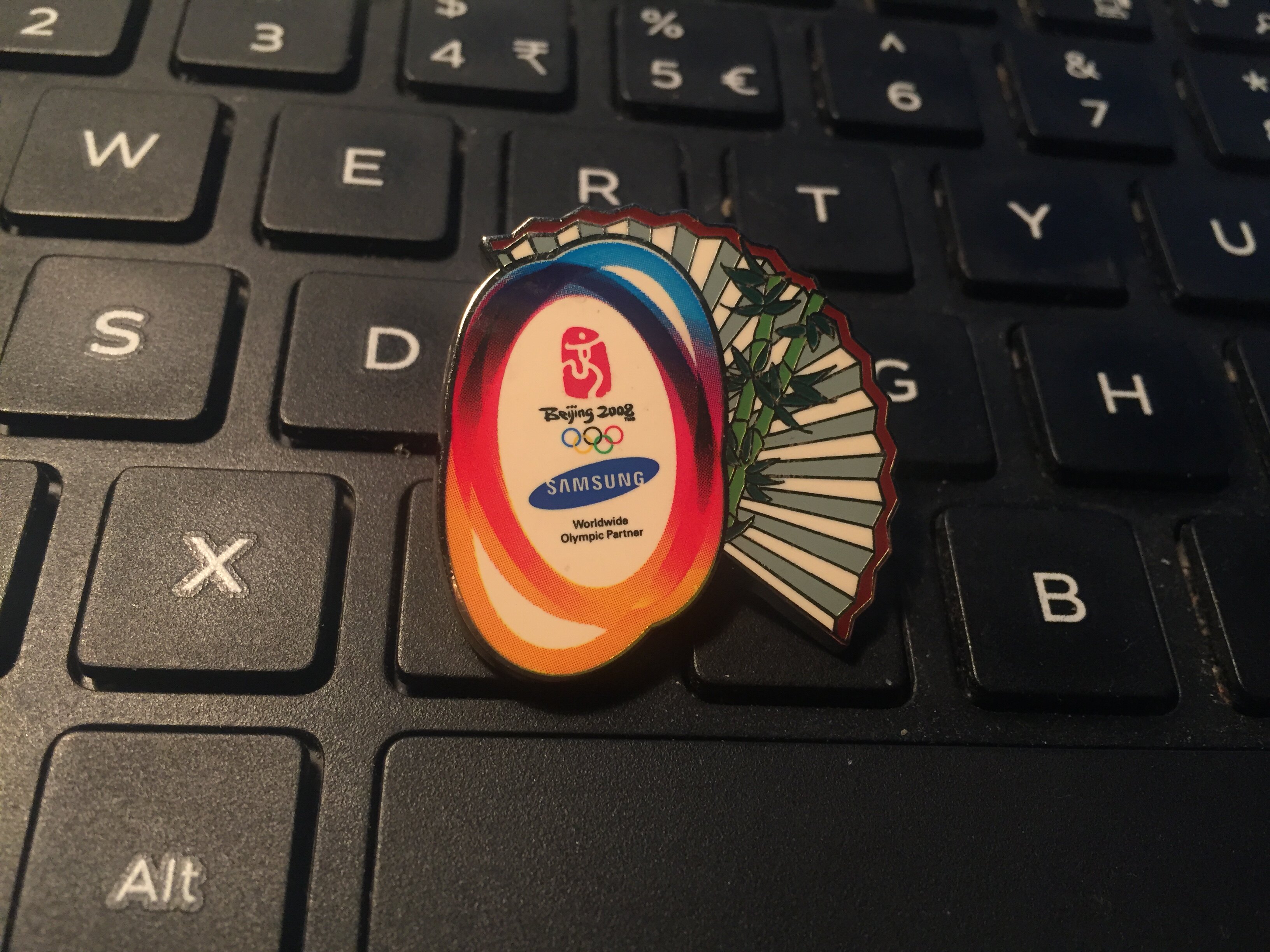 2008 Beijing Olympic Badge Global Partner Samsung Badge China Elements Bamboo Fan Badge