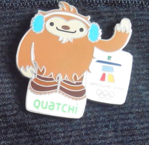 2010 Vancouver Winter Olympics badges mascot badges QUATCHI waving badges