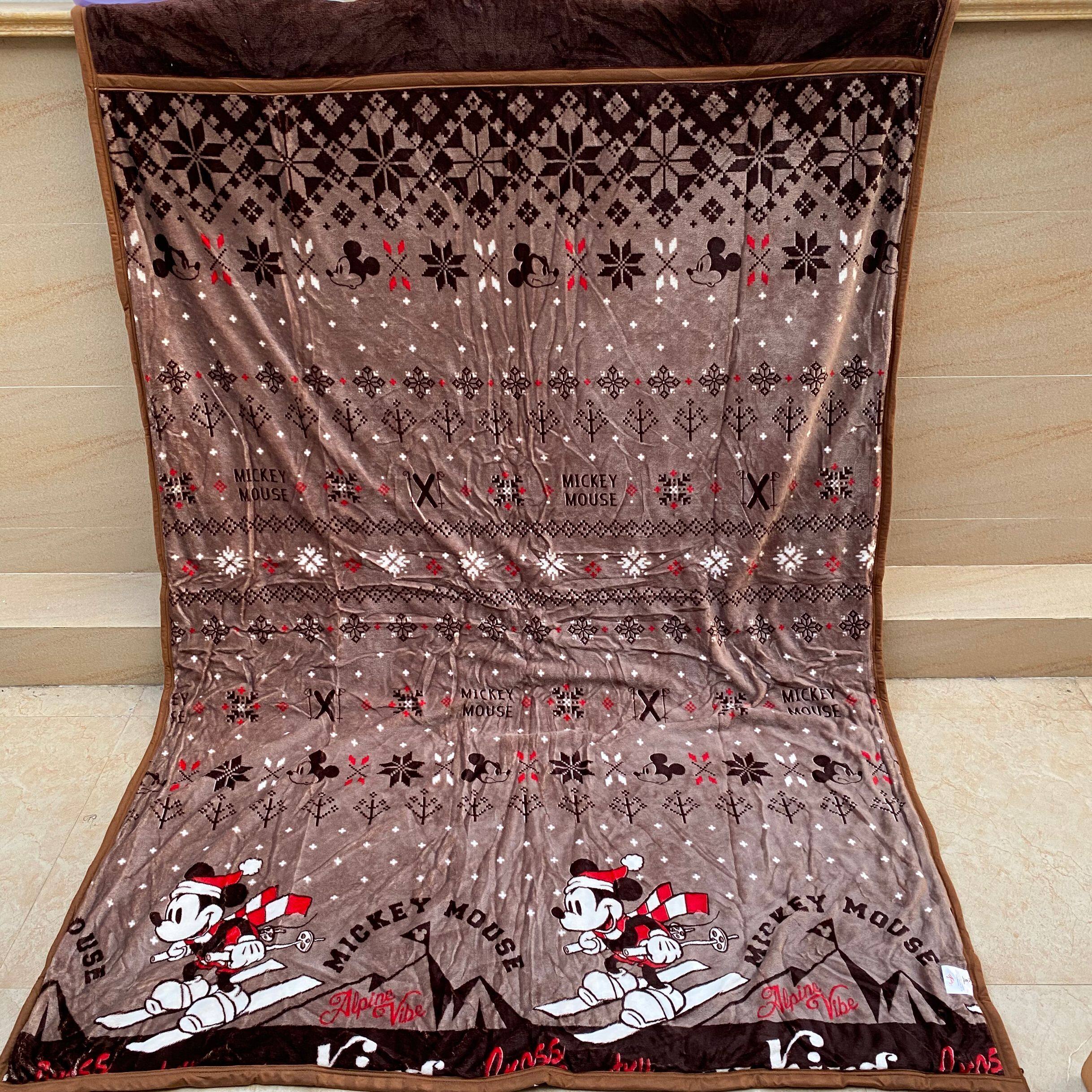 Foreign Trade Cartoon Mitch Air Conditioning Blanket Coral Suede Blanket Flannel Blanket cotton quilting quilts by students Mickey Mouse Minnie