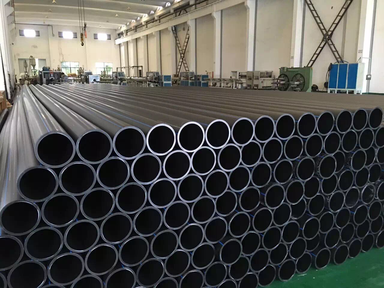 PE100 water supply pipe 200 PE pipe 450 water pipe PE pipe 315 (specification 75mm~450m)