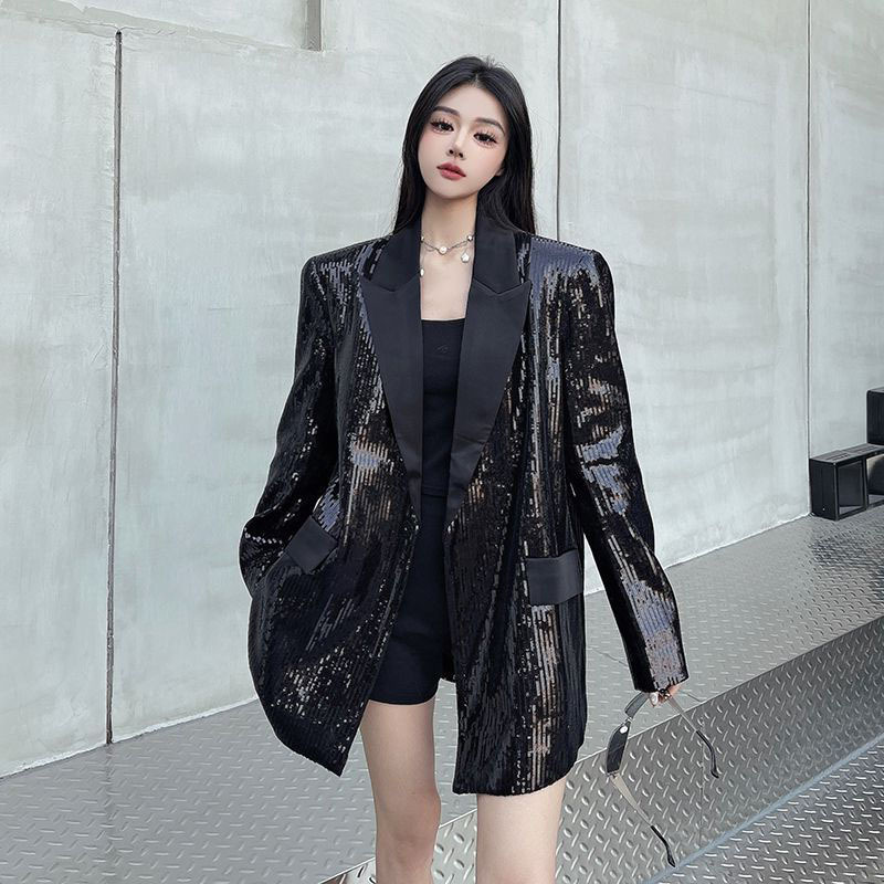 Design-Inspired Niche Black Sequin Blazer for Women, 2025 Autumn New Style, Loose-Fitting, Elegant Shoulder-Padded Suit Jacket Design-Inspired Niche Black Sequin Blazer for Women, 2025 Autumn New Style, Loose-Fitting, Elegant Shoulder-Padded Suit Jacket