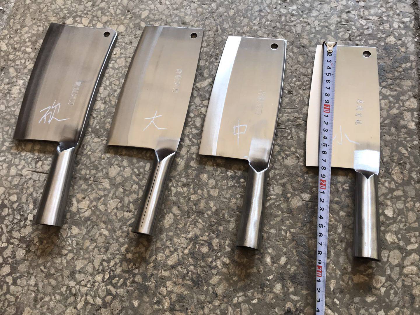 B06 Guangxi Longzhou specialty Qinglong kitchen knife (small and not thick) Longzhou old shop self-produced and self-sold meat cleaver