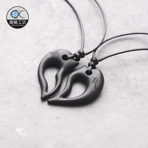 Original sandalwood heart-shaped dolphin male and female couple a pair of lettering custom name necklace pendant collarbone long-distance love