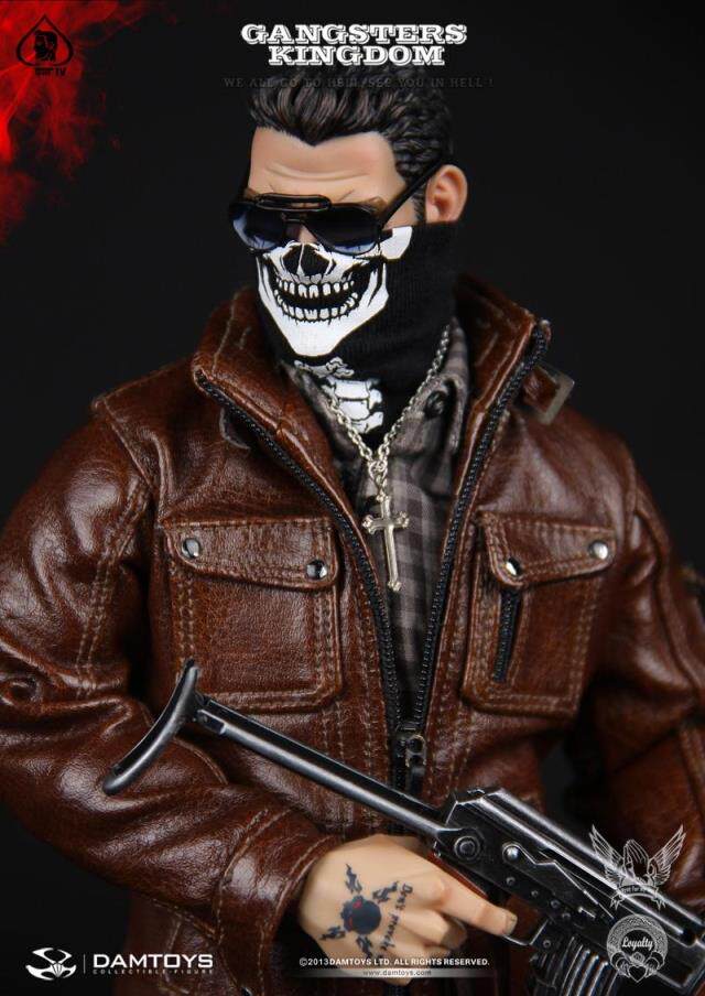 DAMTOYS Gangsters Kingdom Spade 4 DERRICK 1/6th Action Figure