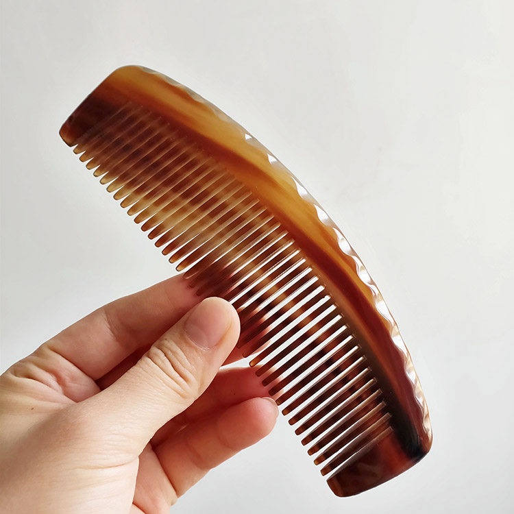 Qigege red old white buffalo horn comb handleless fine tooth straight hair comb massage scalp round hair care comb