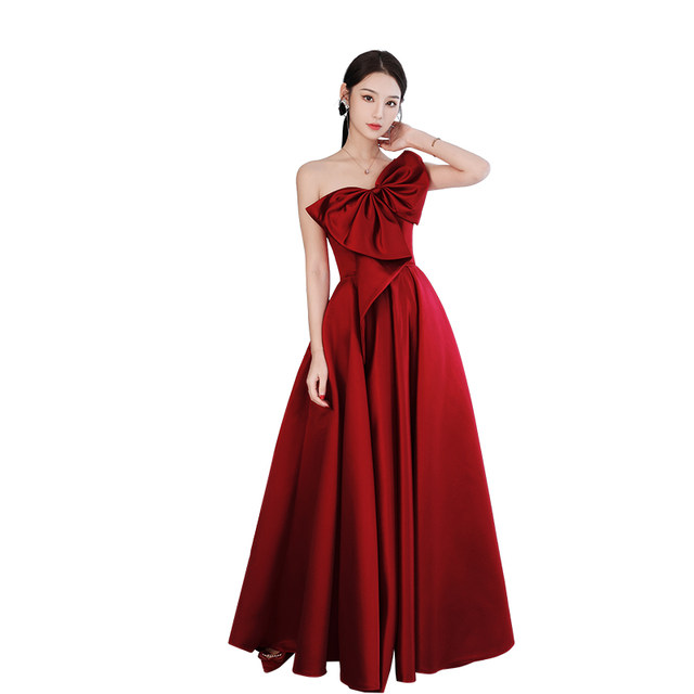 Toast dress bride 2022 new autumn and winter wedding dress simple atmosphere annual meeting dress red autumn usually wearable