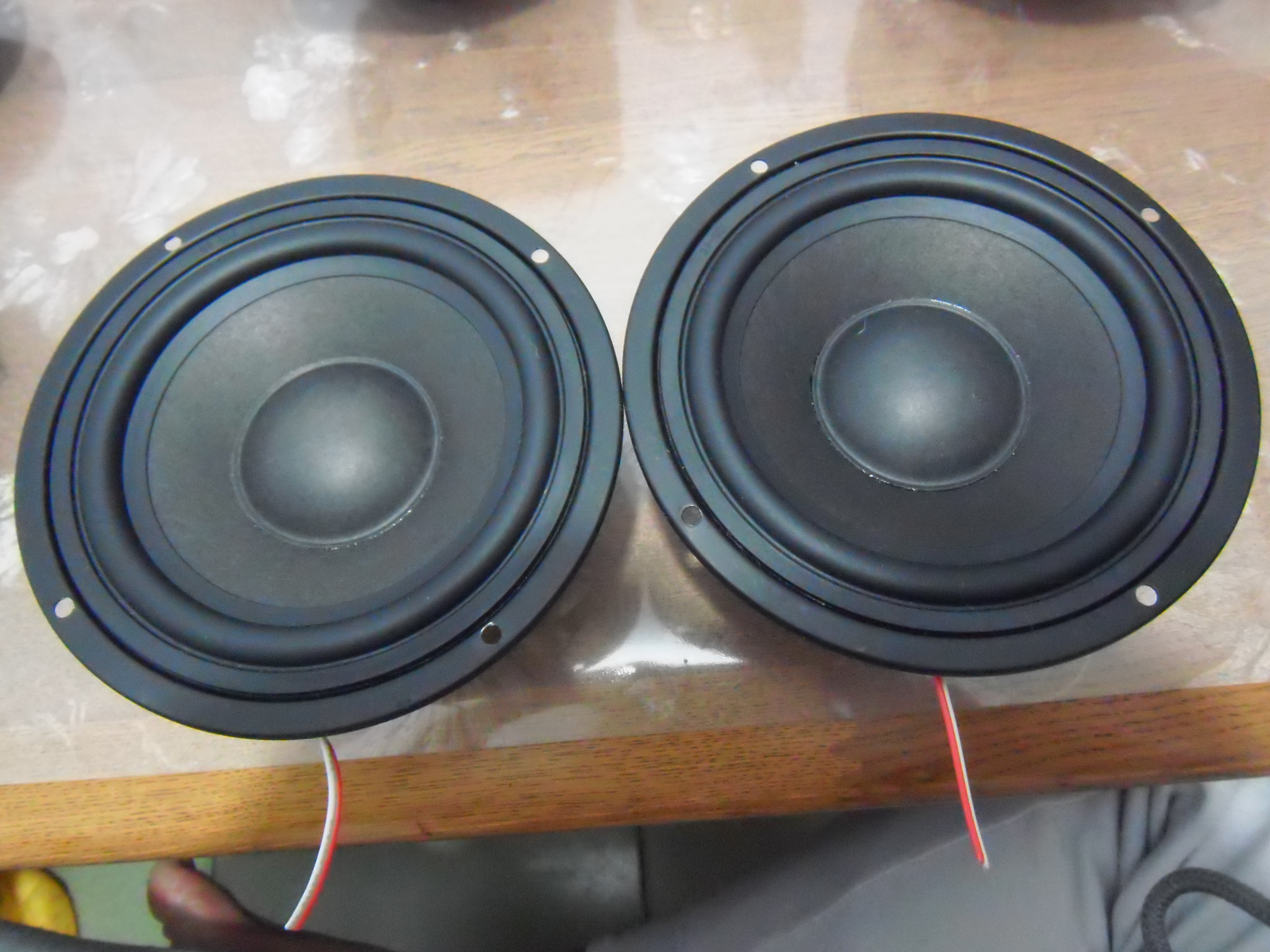 DYS 6 inch subwoofer 42-15008K-XX0 pair
