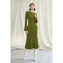 RoseLingLing classic interpretation of balansu wool slim detachable RAF collar knitted dress women