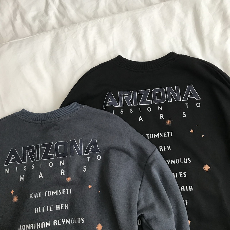 Arizona đẹp trai loạt vũ trụ tên lửa áo len cổ tròn lỏng áo khoác jean nữ