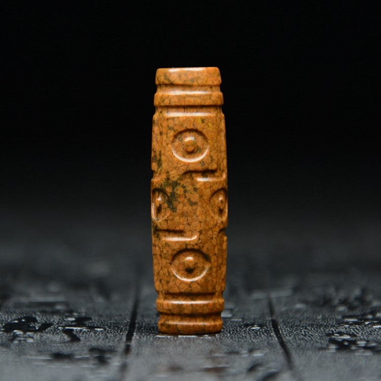 Natural genuine products Sky Eye Everest Tibetan Lezi Myitong necklace Buddhist Nine Eye Stone shale Mondays Everest stone