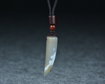 Tibets new ten specimens Tianzhu 9 Eye shale tangled silk Manau Warring National Red Sky Eye jade medullary pearl pendant