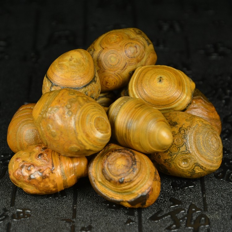 Nine-Eyed Shale Mengtianzhu Tibet Genuine Buddha Zhu Lezi Natural Old Mine Gobi Surface High Jade Heavenly Eye Rough