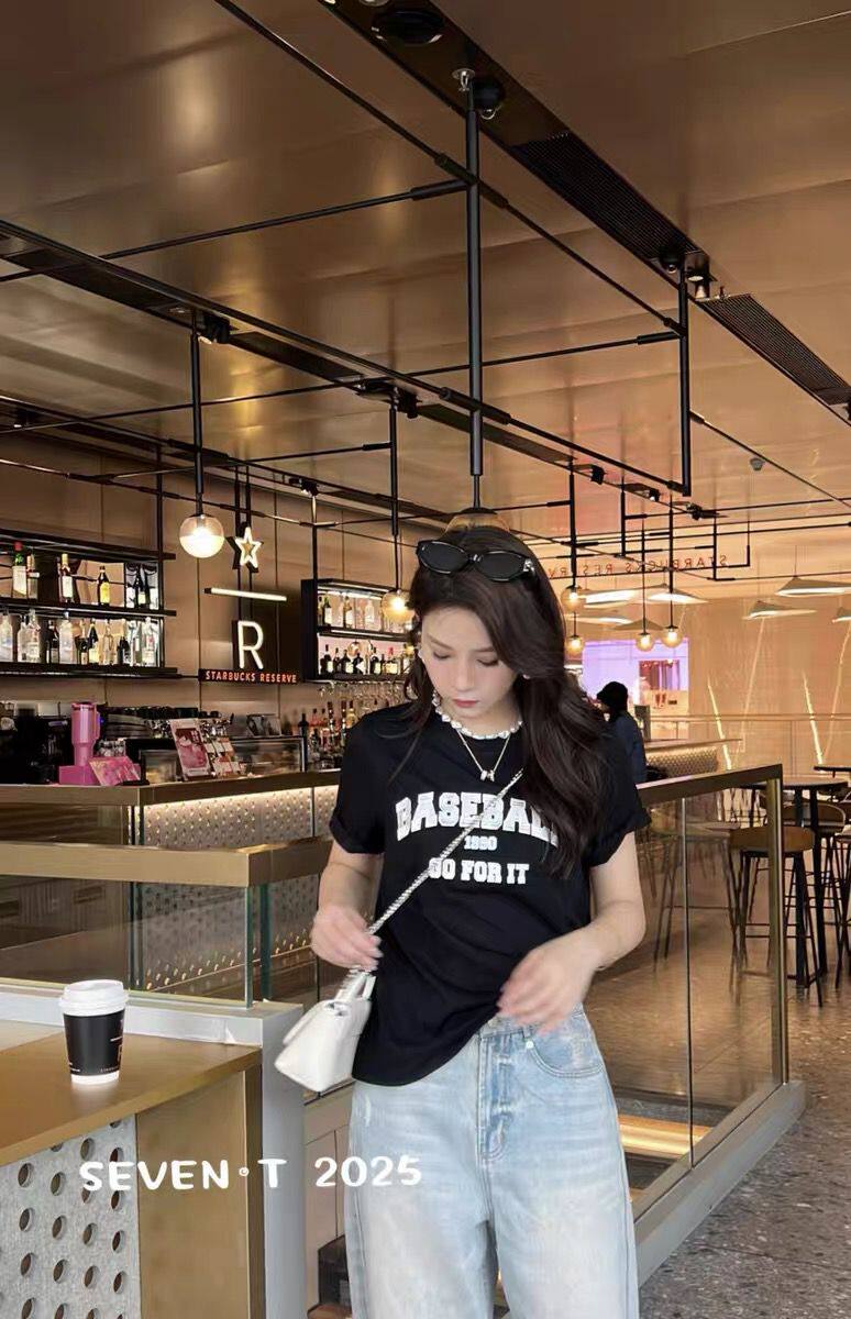 深圳南油高端女装欧洲站2025春季新款女装欧货时尚字母印花短袖T详情6