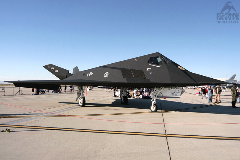 Wltk 1/72 USAF F117 F-117 Nighthawk Stealth Attack Aircraft