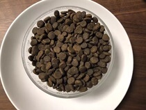 Hong Kong purchases Canadian red meat cat food without grain into a cat full cat food 12 pounds