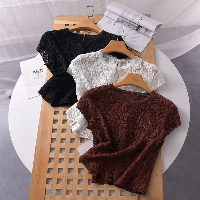 Elegant sexy little woman taste~refined stereo hollow lace short shirt cloak with open navel short sleeve T - shirt