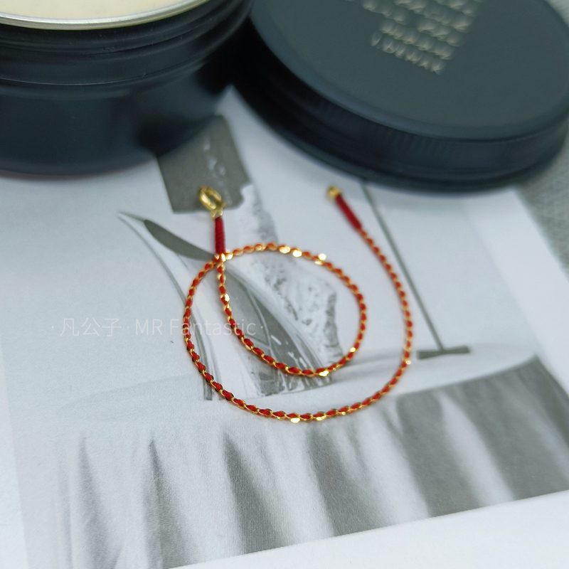 Ultra-Fine 1.mm Italian Imported 18K Super Shiny Texture 750 Anklet with Red String, Niche, Subtly Visible Delicate Gold Thread