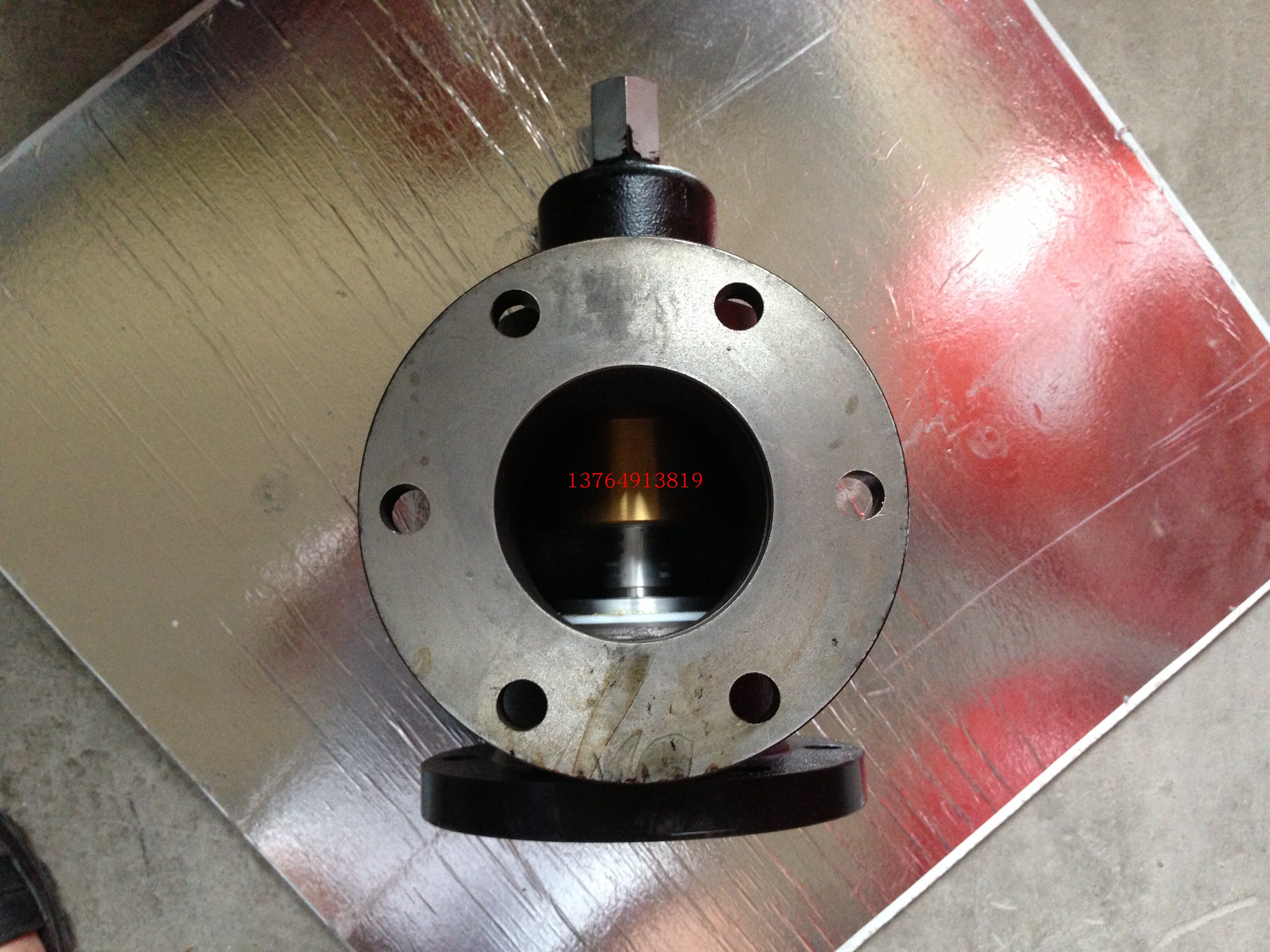 The pressure valve of the Younitez screw press valve is maintained by 1100402000 0750702000 2500404000