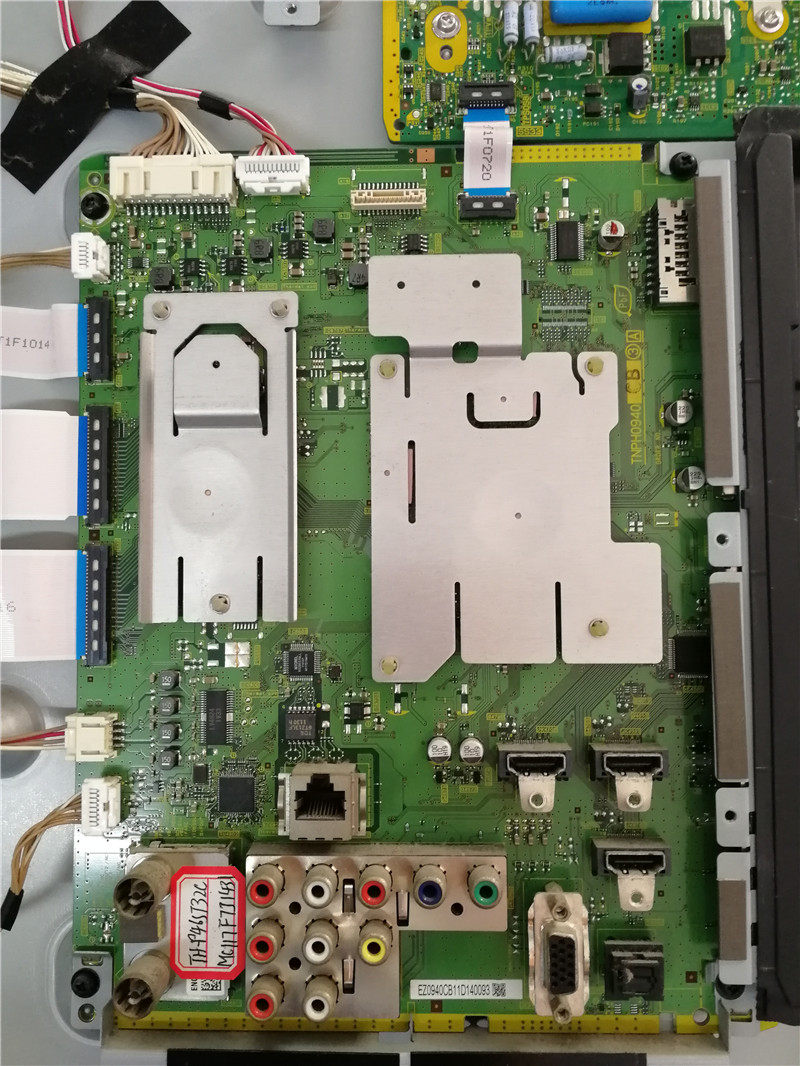 Original installed Panasonic's plasma TH-P46ST32C motherboard TNPH0940 CB Screen MC117FJ1431