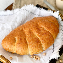 Whole wheat chickpea corn cheese European bag natural nutrition whole grain fitness breakfast meal replacement Net red snack bread