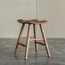 Nordic Solid Wood Short Stool Dining Stool Makeup Stool Dresden footstool Stool Wooden Stool Stool Short home small stool