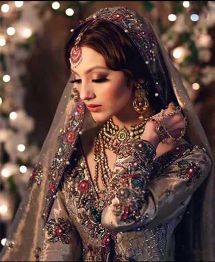 Indian Ethnic Style Handmade Saree Embroidery Beading Color-Blocking Shawl Scarf Travel Photography Prop Wedding Veil Scarf for Women